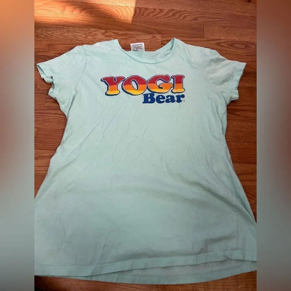 Vintage Yogi Bear Tshirt